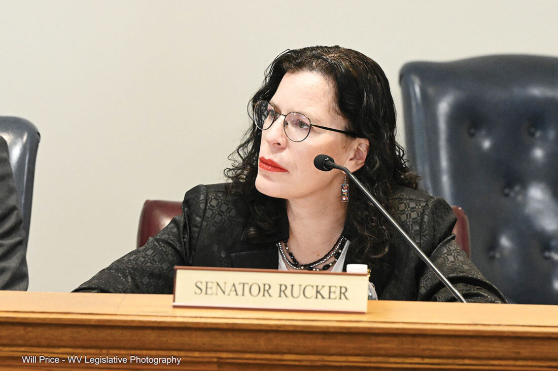 Bill limiting use of media monitoring organizations by West Virginia government advances